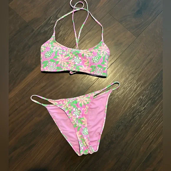 Cabana Del Sol Women's 2 Piece Bikini Swimsuit Set Purple Floral Sz L Beach - Picture 2 of 6